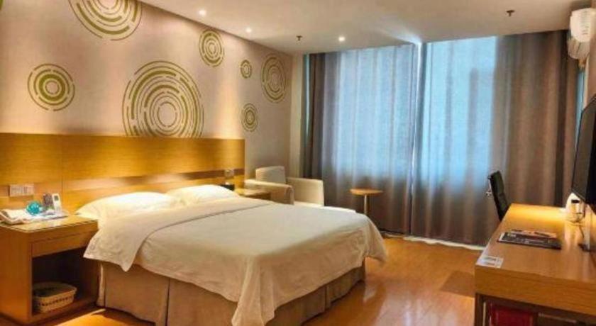 Greentree Inn Weihai Rongcheng Haoyunjiao Tourist Resort Zewnętrze zdjęcie